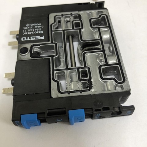 Festo Solenoid valve CPV10-M1H-2X3-GLS-M7 linh Kiện Máy In KBA105 / KBA